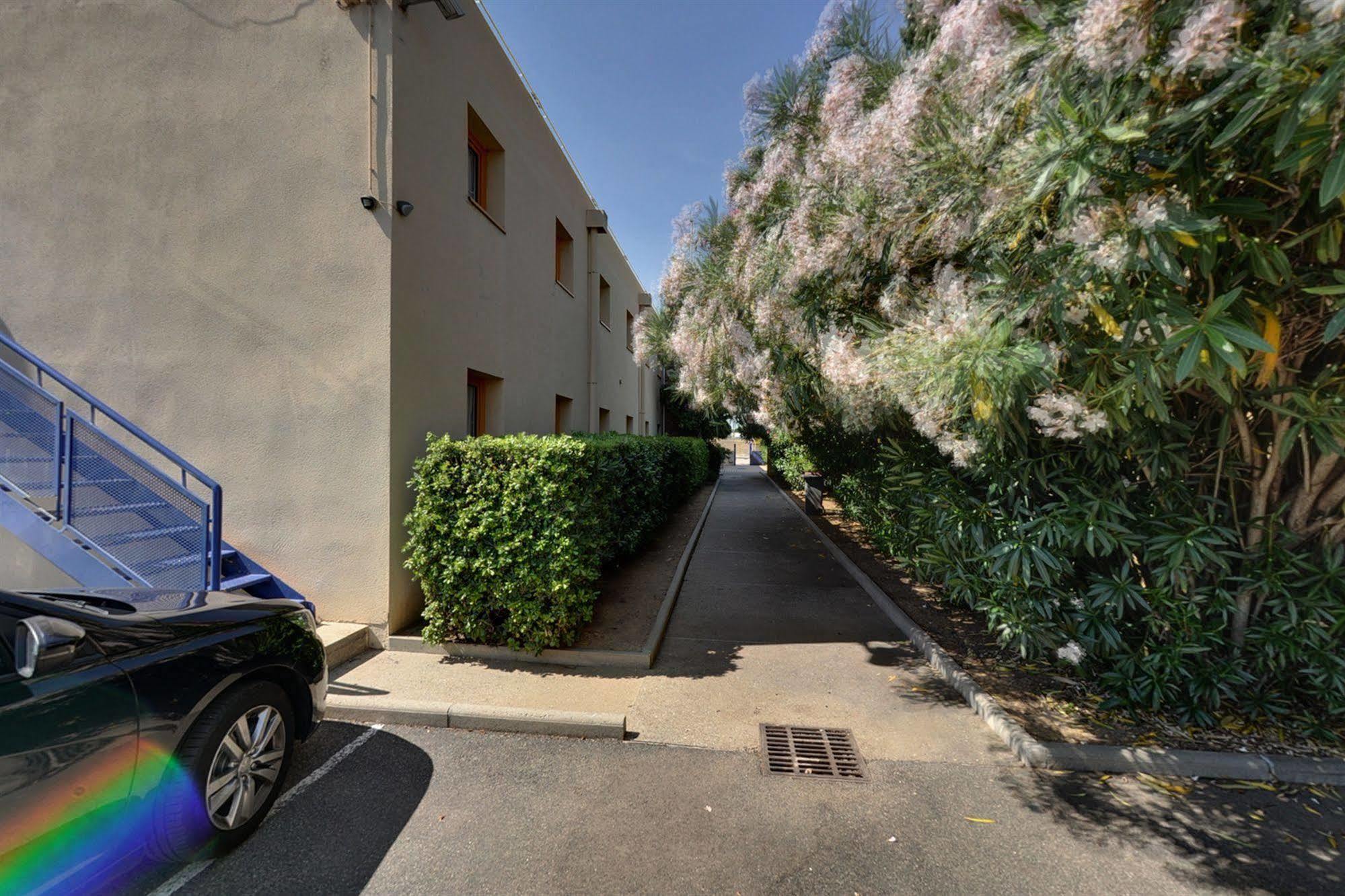 The Originals Access, Hotel Beziers Est Villeneuve-lès-Béziers Екстериор снимка